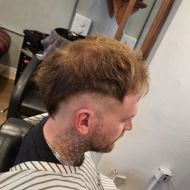 https://www.panddhaircutter.com/wp-content/uploads/sb-instagram-feed-images/307114180_156726963644230_8759252286153539791_n.webpfull.jpg